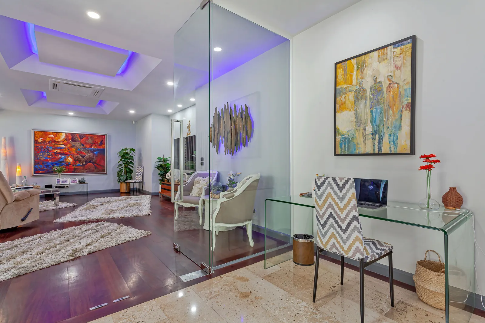 Living Room — 5 BR investment villa, Pratumnak Soi 2, Pattaya