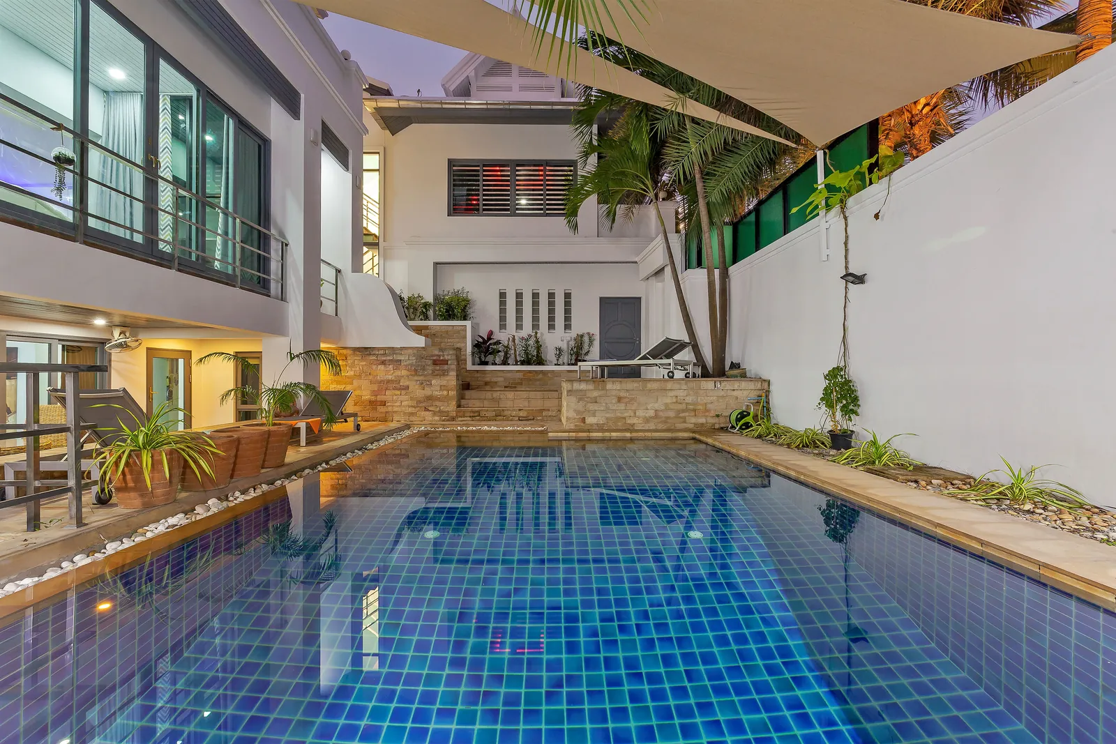 Pool — 5 BR investment villa, Pratumnak Soi 2, Pattaya