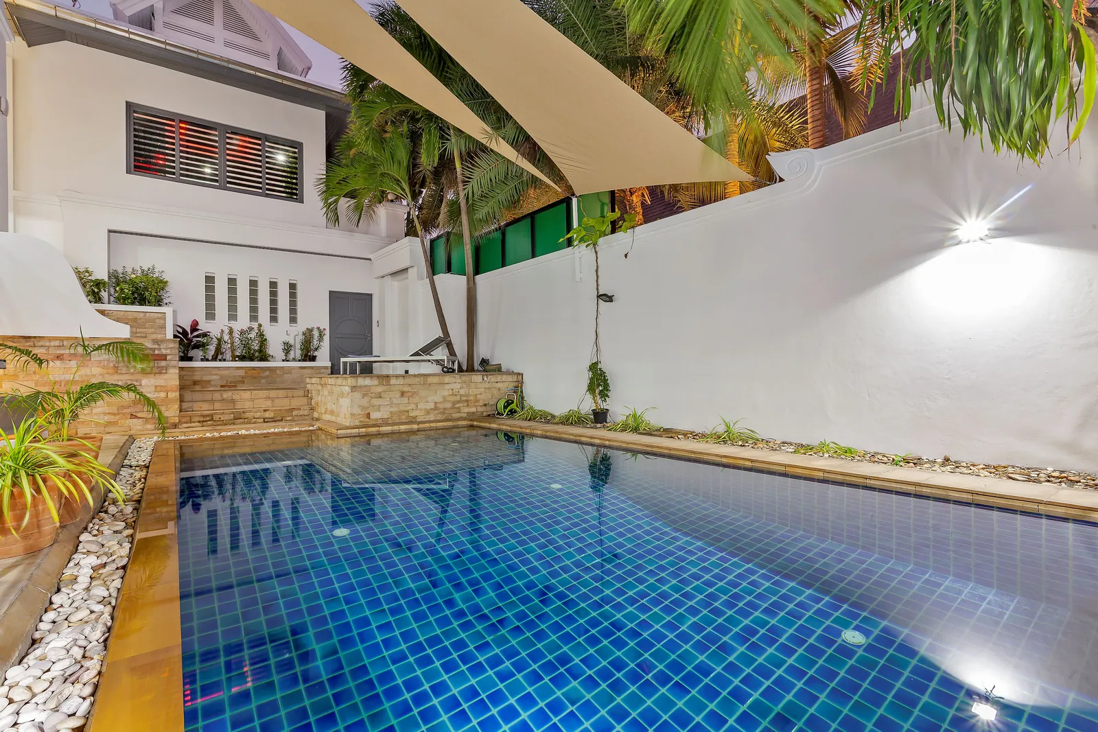 Pool Night — 5 BR investment villa, Pratumnak Soi 2, Pattaya